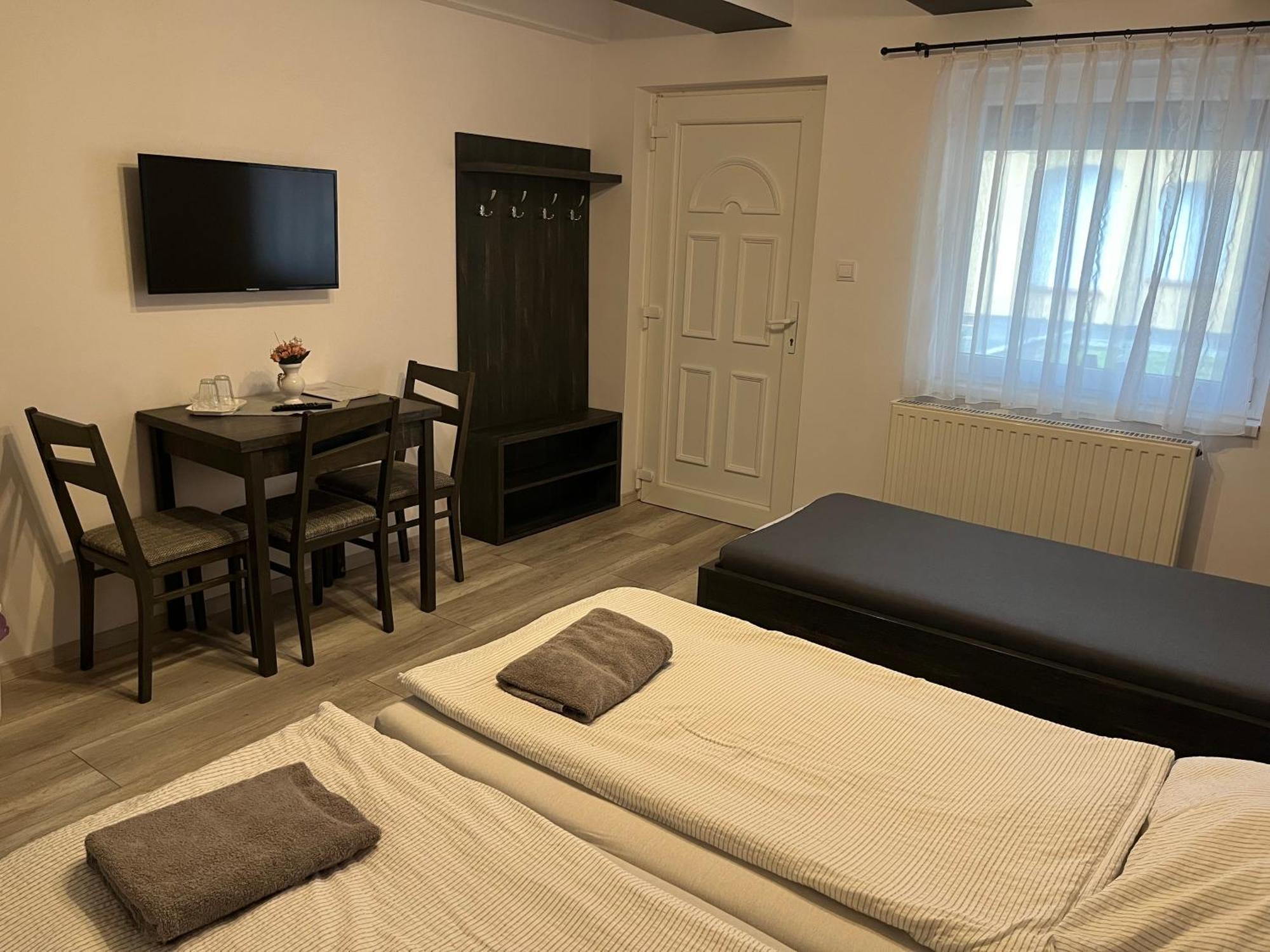 Belvarosi Rezidencia Pápa Exteriör bild