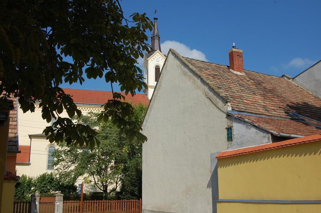 Belvarosi Rezidencia Pápa Exteriör bild